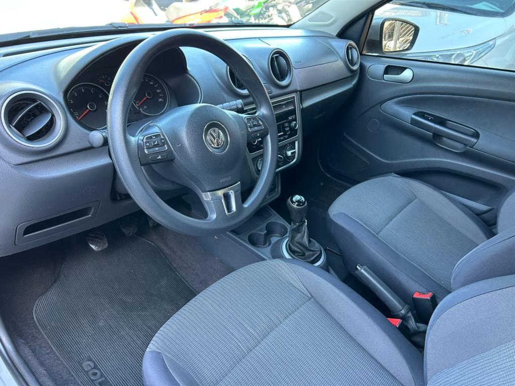 VOLKSWAGEN Gol - Foto