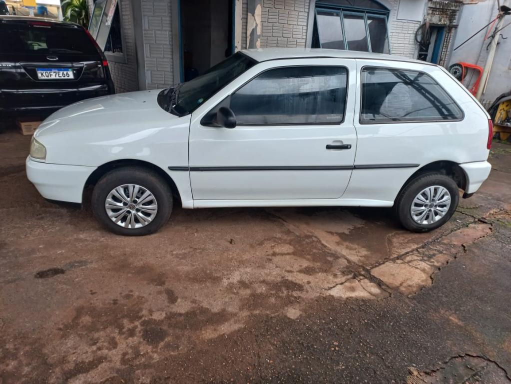 VOLKSWAGEN Gol - Foto