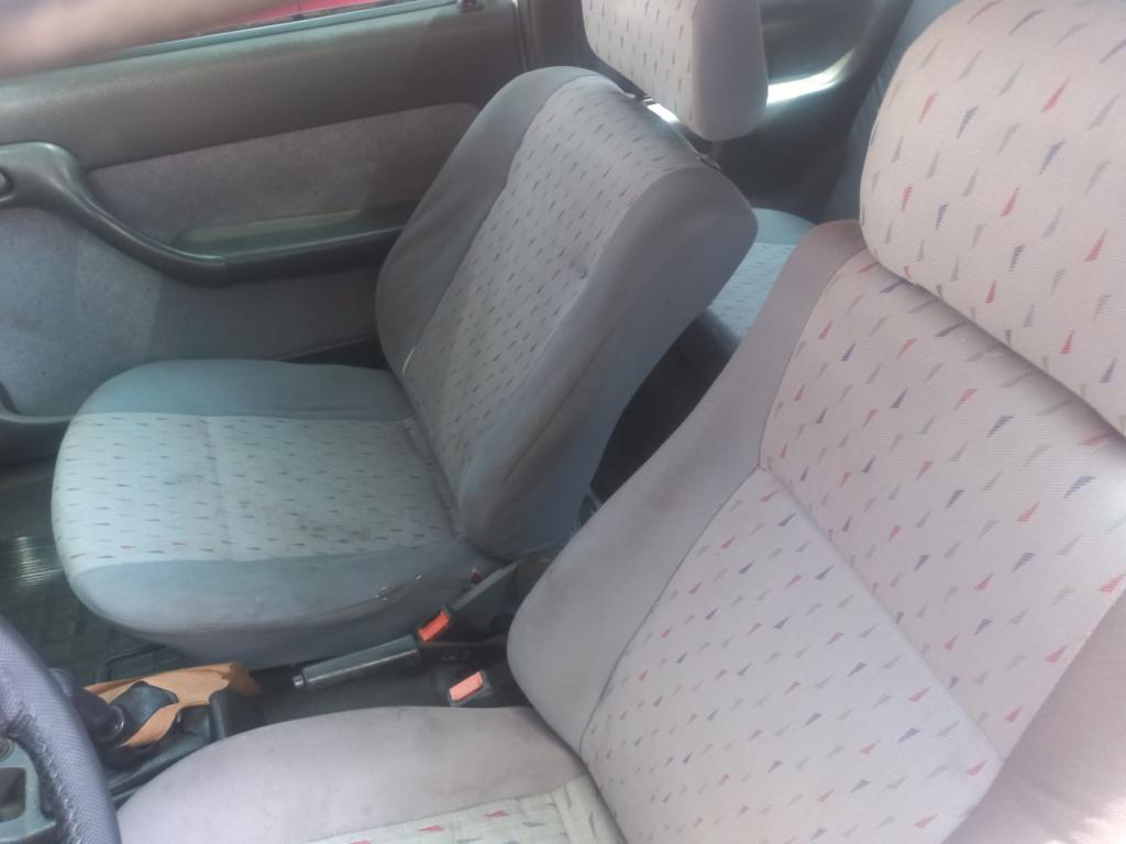VOLKSWAGEN Gol - Foto