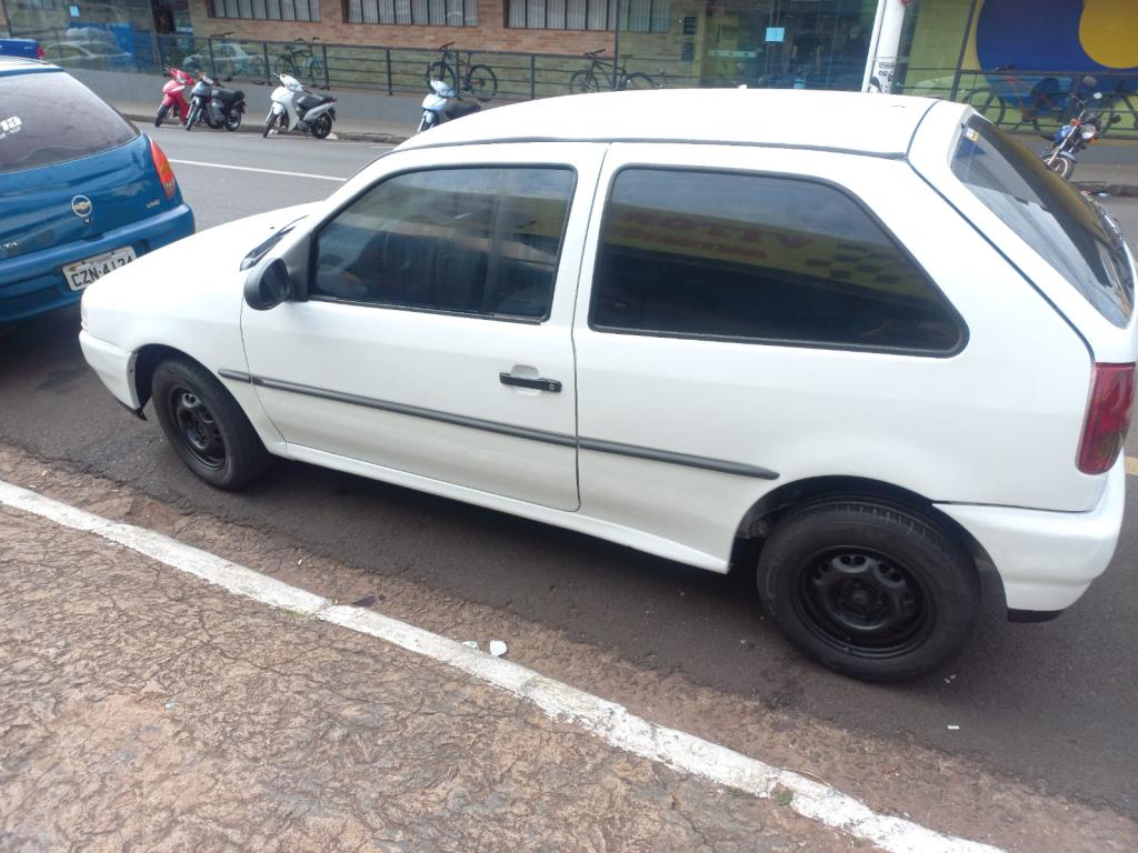 VOLKSWAGEN Gol - Foto