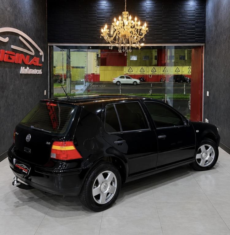VOLKSWAGEN Golf - Foto