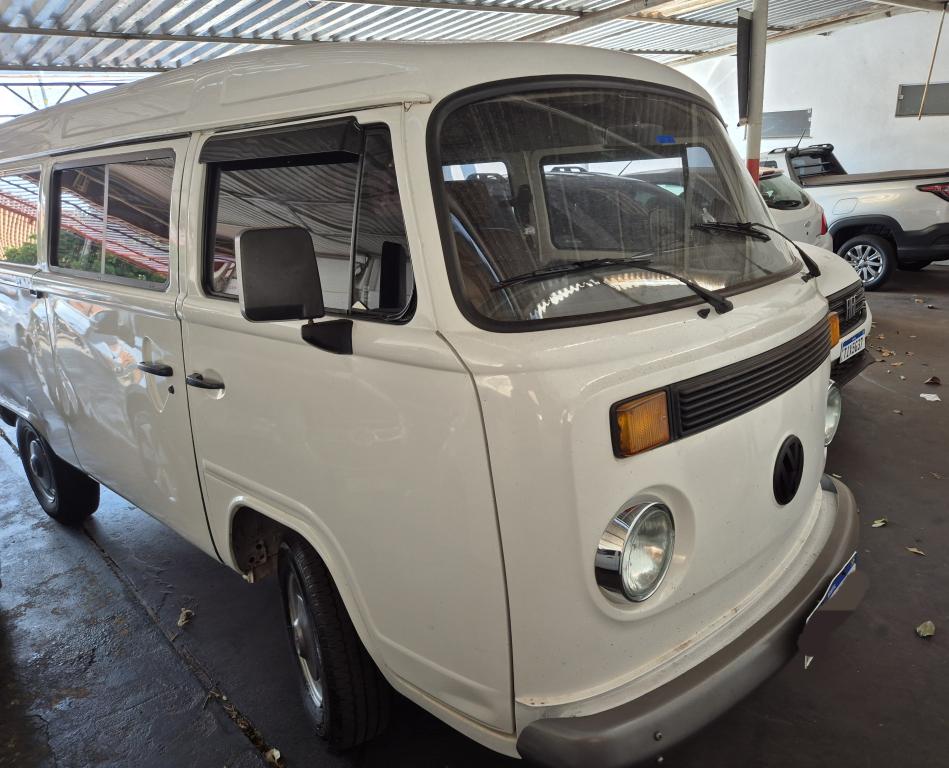 VOLKSWAGEN Kombi - Foto