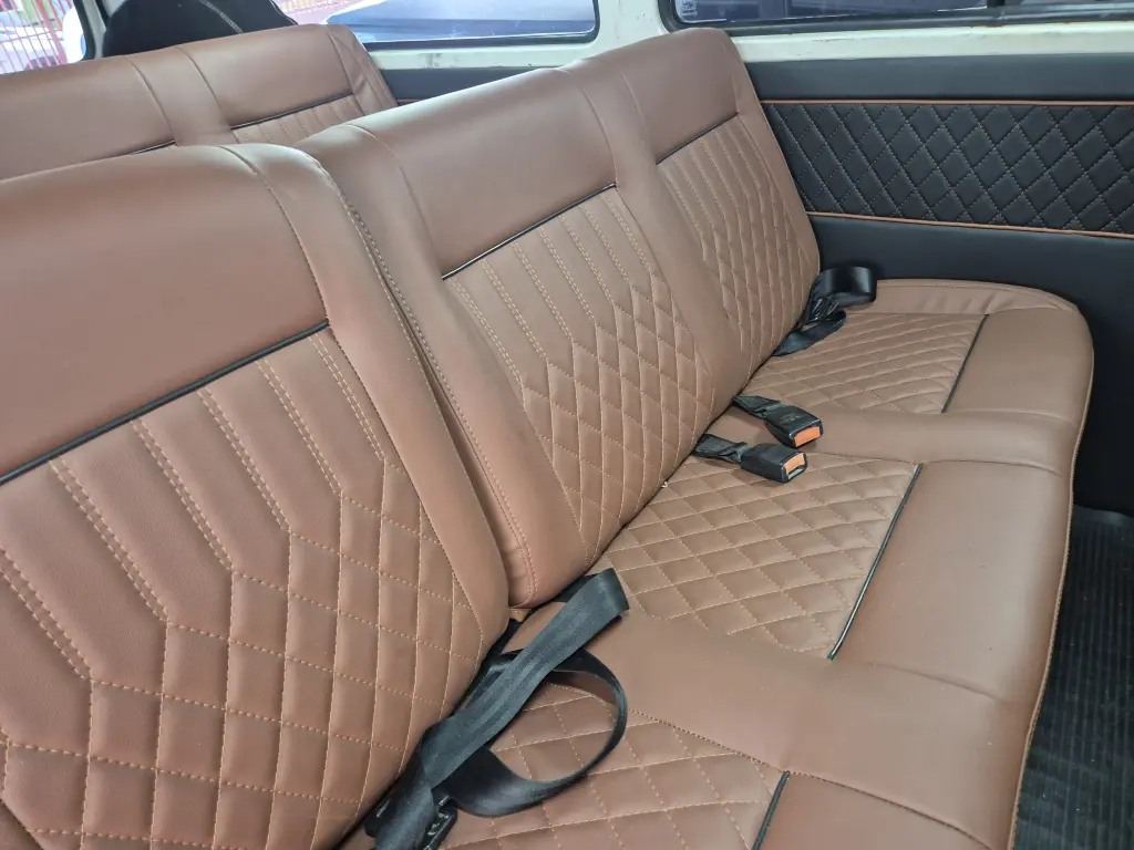 VOLKSWAGEN Kombi - Foto