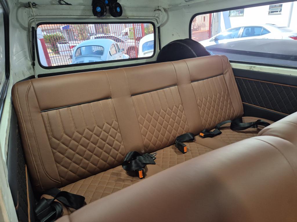 VOLKSWAGEN Kombi - Foto