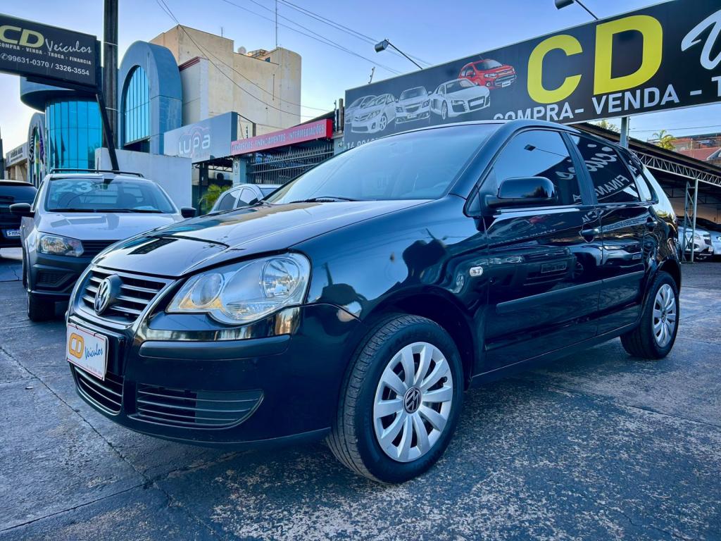 VOLKSWAGEN Polo Hatch - Foto