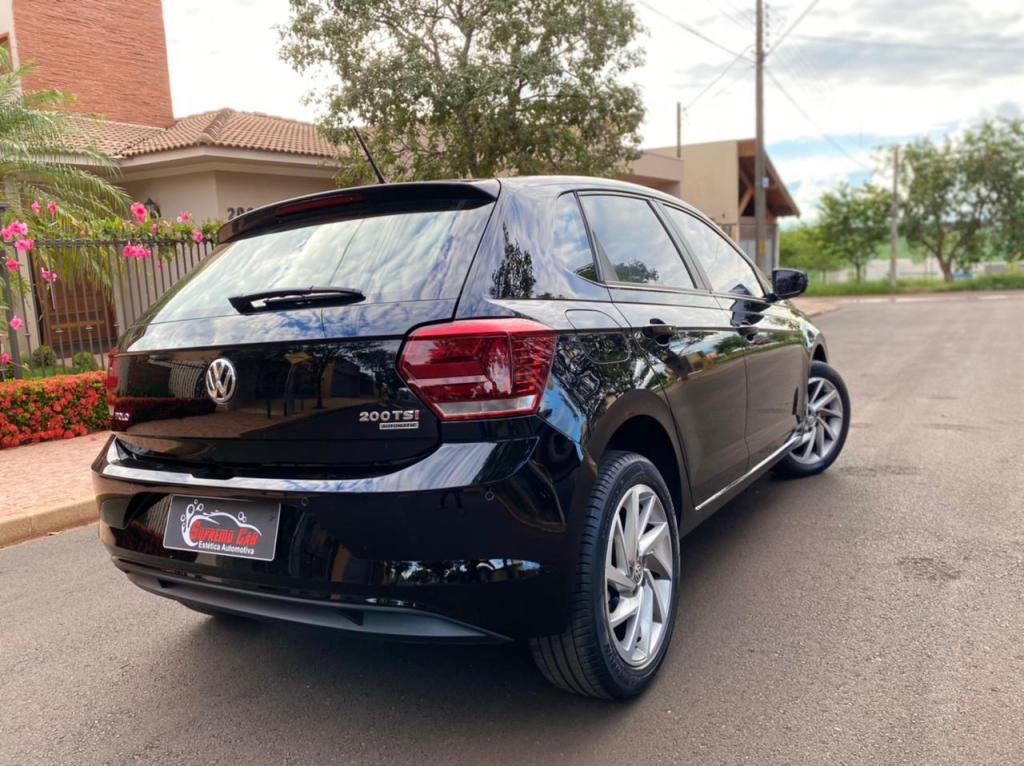 VOLKSWAGEN Polo Hatch - Foto