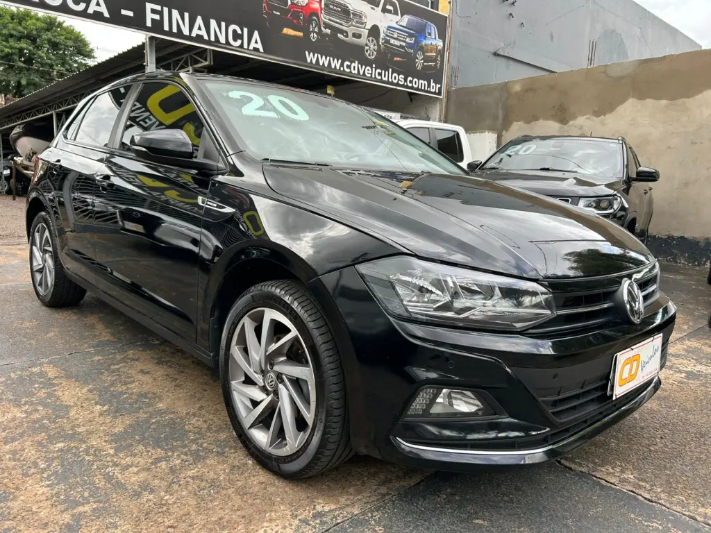 VOLKSWAGEN Polo Hatch - Foto