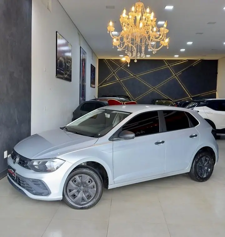 VOLKSWAGEN Polo Hatch - Foto