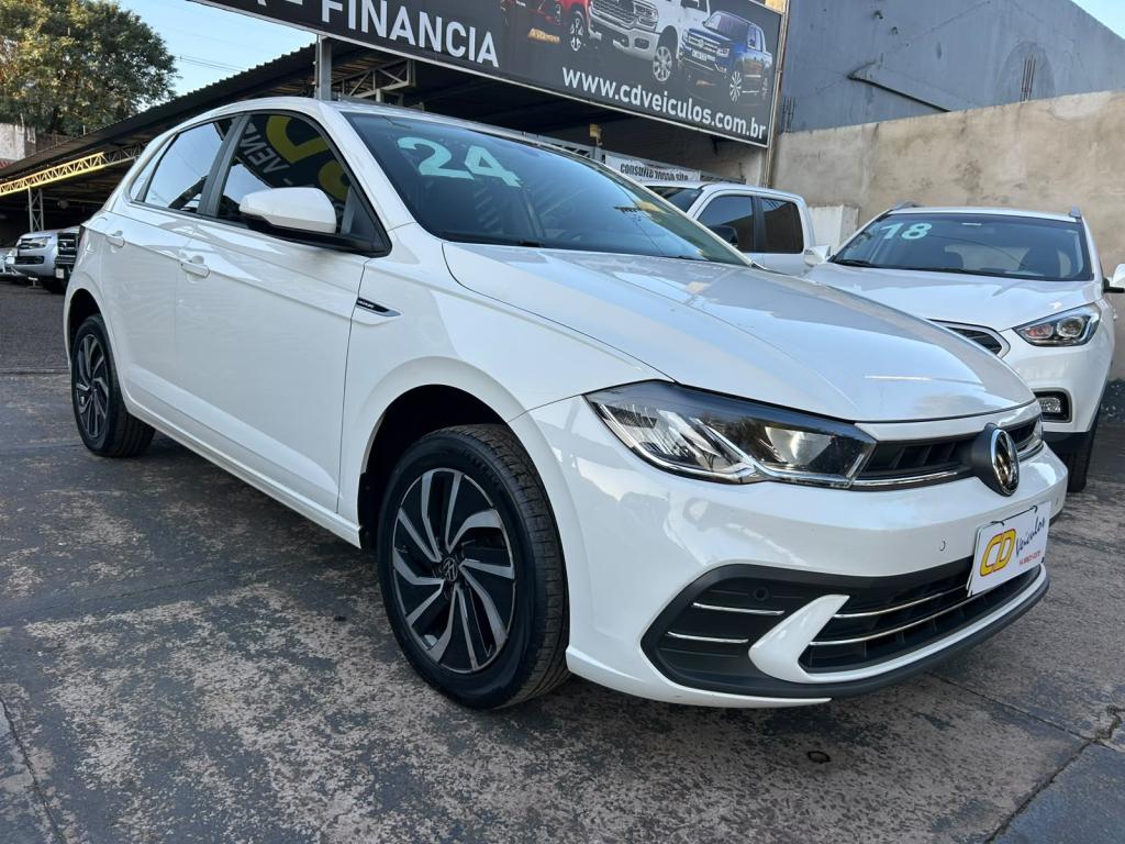 VOLKSWAGEN Polo Hatch - Foto