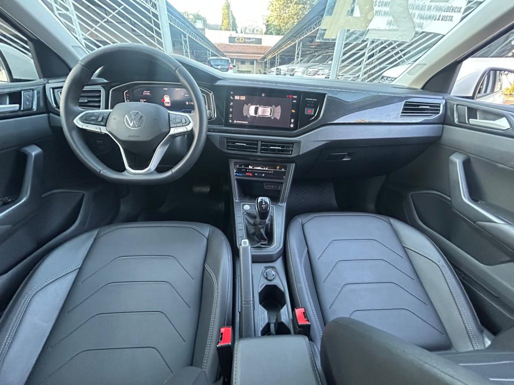 VOLKSWAGEN Polo Hatch - Foto