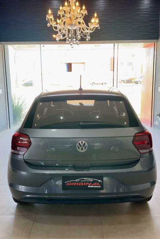 VOLKSWAGEN Polo Hatch - Foto