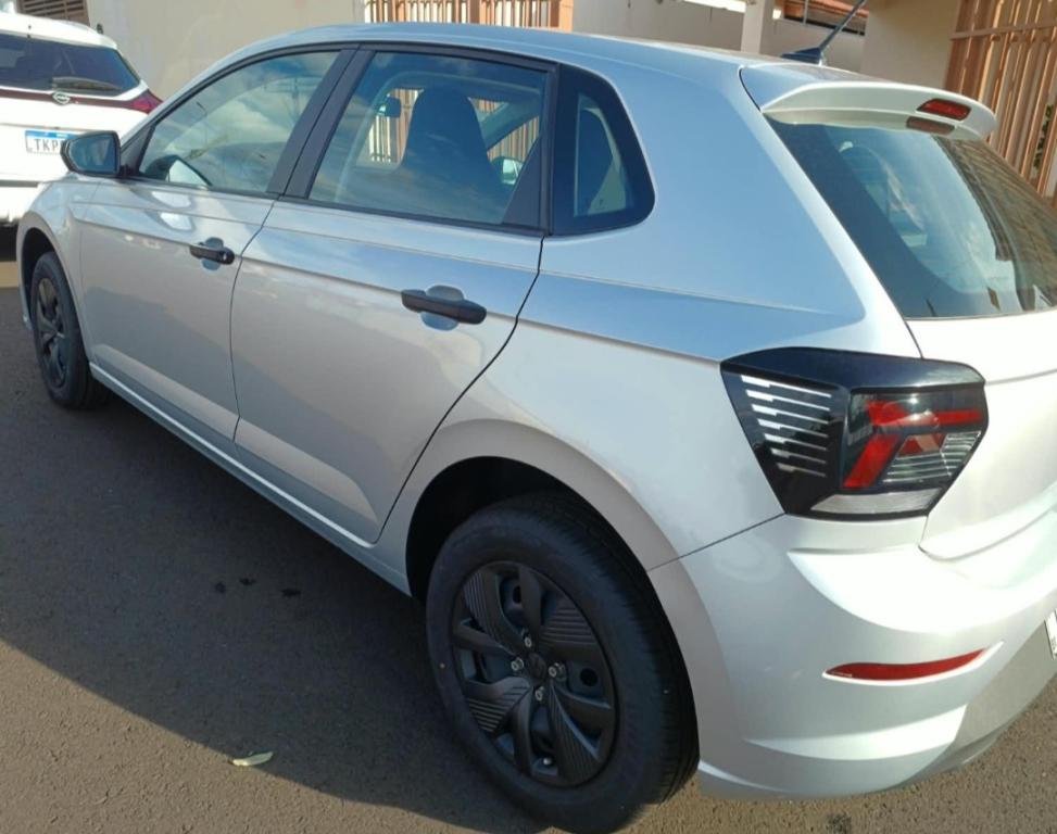 VOLKSWAGEN Polo Hatch - Foto