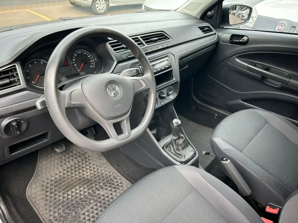VOLKSWAGEN Saveiro - Foto