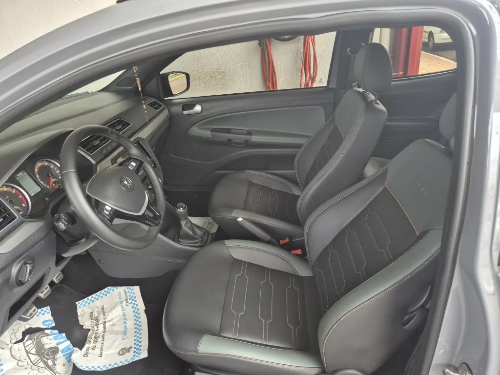 VOLKSWAGEN Saveiro - Foto