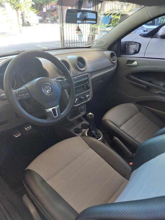 VOLKSWAGEN Saveiro - Foto