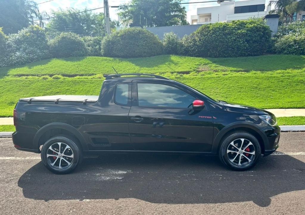 VOLKSWAGEN Saveiro - Foto