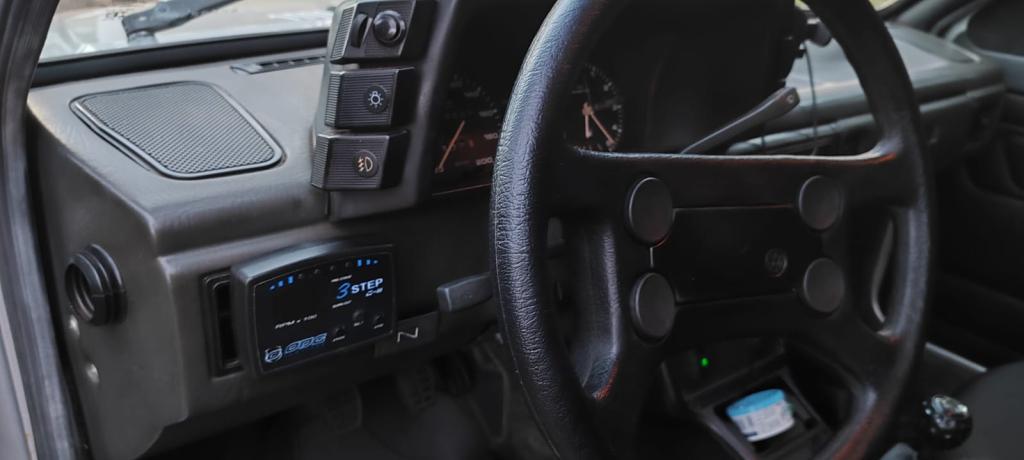 VOLKSWAGEN Saveiro - Foto