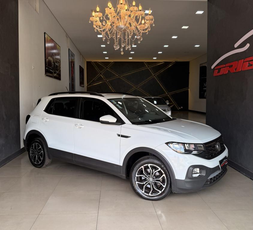 VOLKSWAGEN T-Cross - Foto