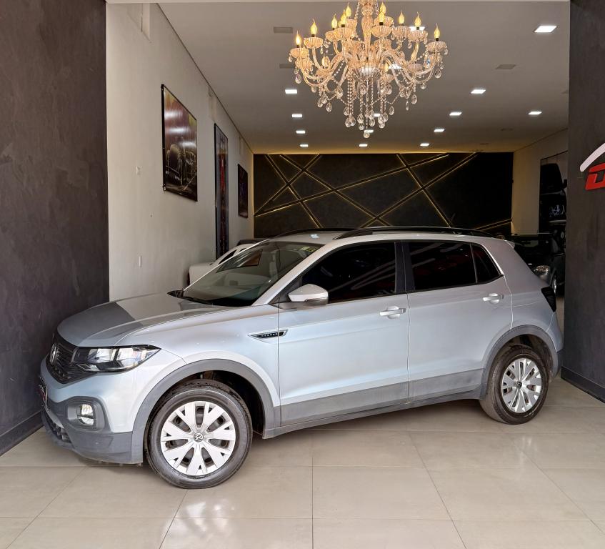 VOLKSWAGEN T-Cross - Foto