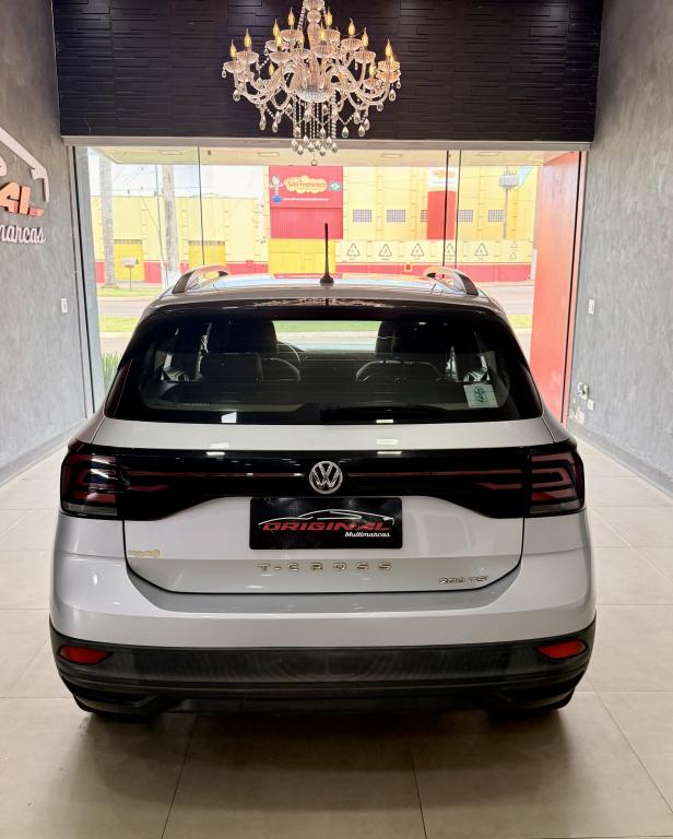 VOLKSWAGEN T-Cross - Foto