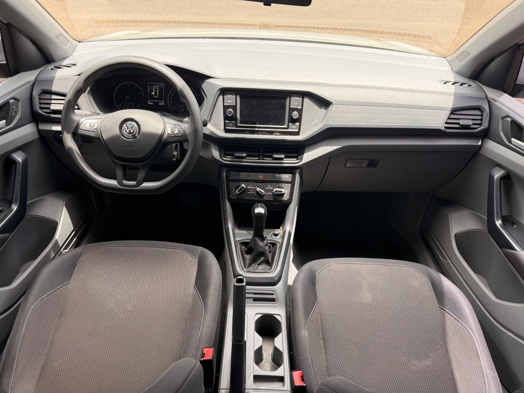 VOLKSWAGEN T-Cross - Foto