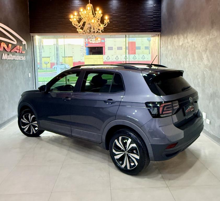 VOLKSWAGEN T-Cross - Foto