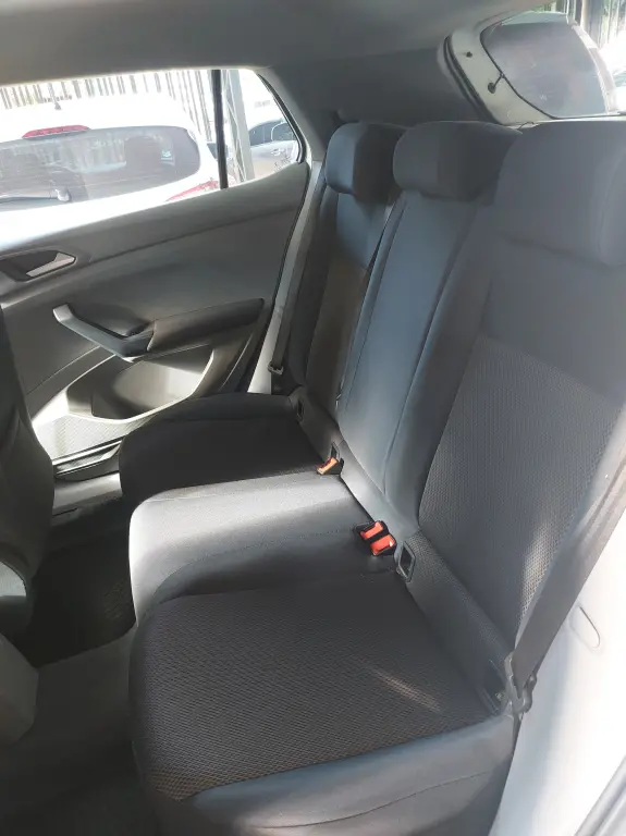VOLKSWAGEN T-Cross - Foto