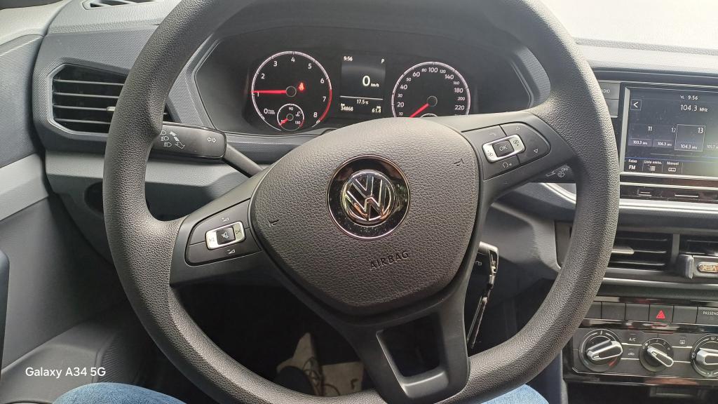 VOLKSWAGEN T-Cross - Foto