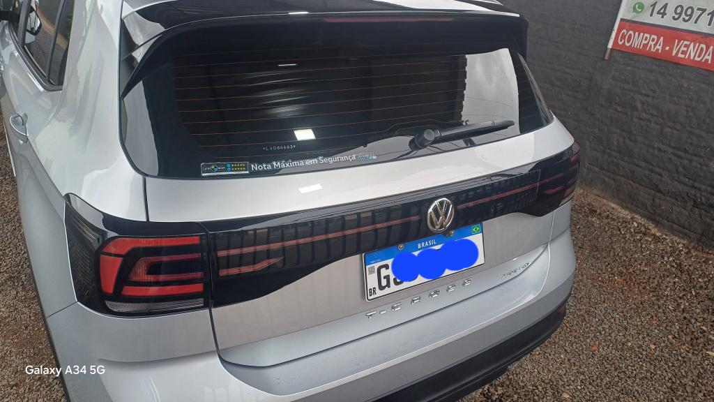 VOLKSWAGEN T-Cross - Foto