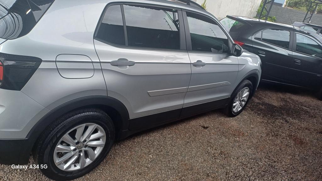 VOLKSWAGEN T-Cross - Foto