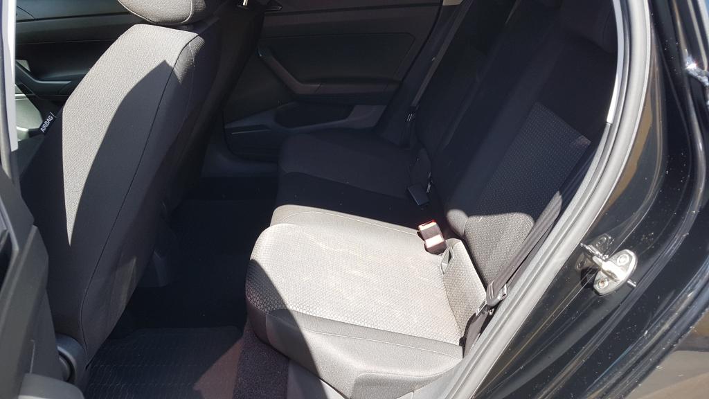 VOLKSWAGEN Virtus - Foto