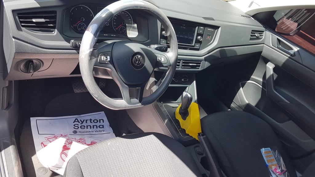 VOLKSWAGEN Virtus - Foto