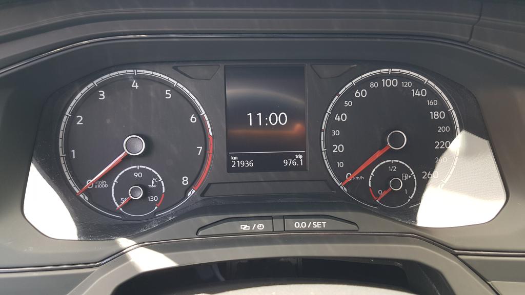 VOLKSWAGEN Virtus - Foto