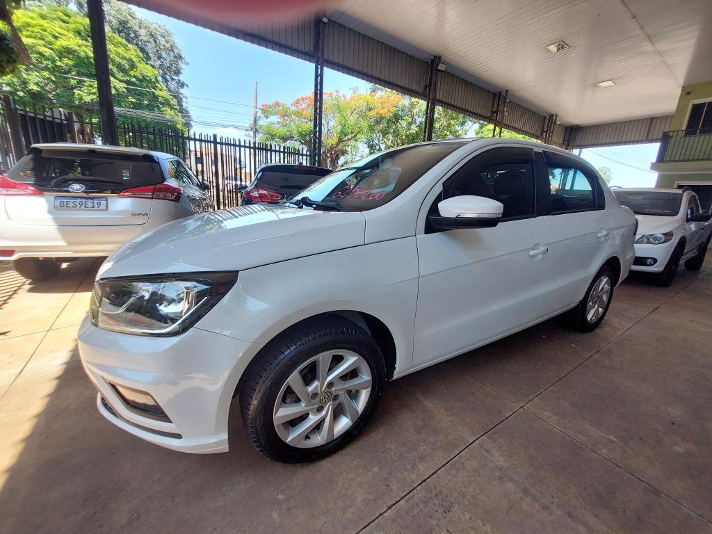 VOLKSWAGEN Voyage - Foto