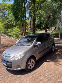 FIAT Palio 1.6 16V 4P FLEX ESSENCE