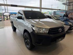 TOYOTA Hilux Caminhonete 2.8 4X4 DIESEL CABINE SIMPLES