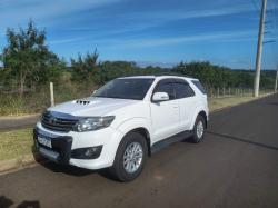 TOYOTA Hilux SW4 3.0 V6 12V 4P 4X4 AUTOM�TICO