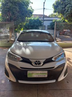 TOYOTA Yaris Hatch 1.3 16V 4P FLEX XL MULTIDRIVE AUTOMTICO CVT