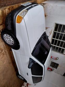 VOLKSWAGEN Gol 1.0
