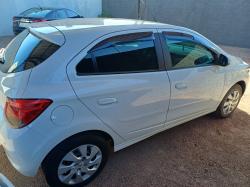 CHEVROLET Onix Hatch 1.4 4P FLEX LT