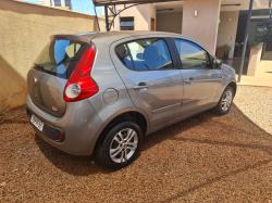 FIAT Palio 1.0 4P FLEX ATTRACTIVE