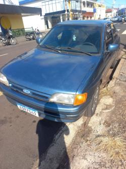 FORD Escort 1.8 L