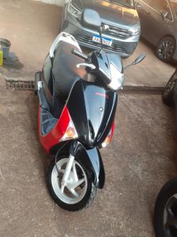 HONDA Lead 110 