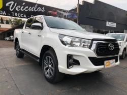 TOYOTA Hilux Caminhonete 2.8 16V SRV 4X4 DIESEL CABINE DUPLA AUTOMTICO