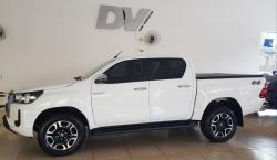 TOYOTA Hilux Caminhonete 2.8 16V SRV 4X4 DIESEL CABINE DUPLA AUTOMTICO