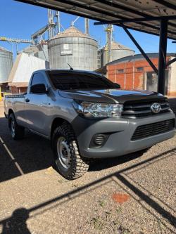 TOYOTA Hilux Caminhonete 2.8 4X4 DIESEL CABINE SIMPLES