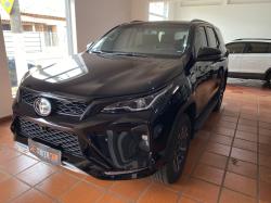 TOYOTA Hilux SW4 2.8 16V 4P SRX PLATINUM 4X4 7 LUGARES TURBO DIESEL AUTOMTICO