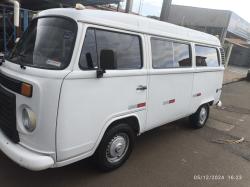 VOLKSWAGEN Kombi 1.4 FLEX STD 9 LUGARES