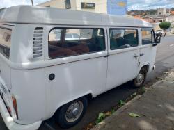 VOLKSWAGEN Kombi 1.6 STD 9 LUGARES