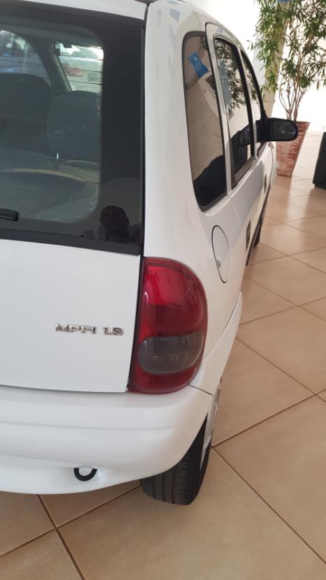 CHEVROLET Corsa Hatch 1.6 4P WIND, Foto 10